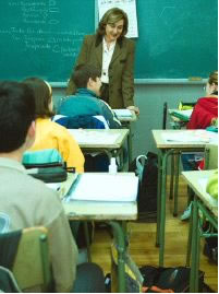 Foto escolares en clase